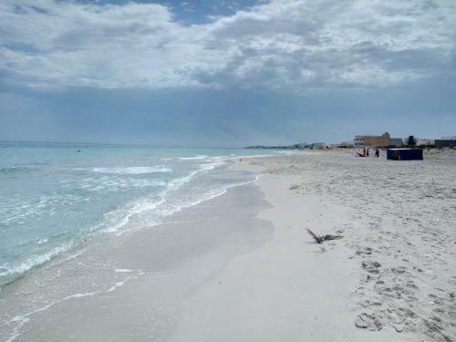 Mnakaa Beach Appartement Rdc Salakta Eksteriør bilde